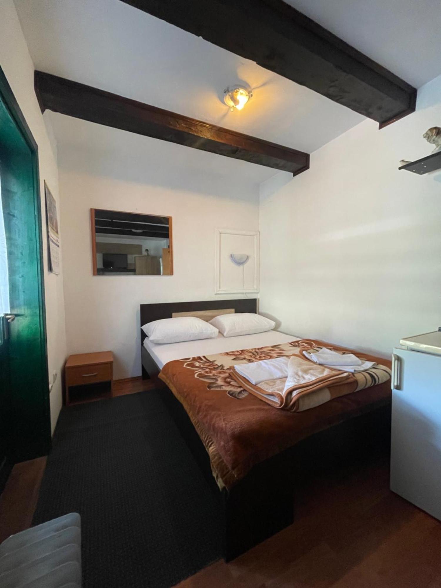Dedina Kuca 1937 Apartment Мокра гора Екстериор снимка