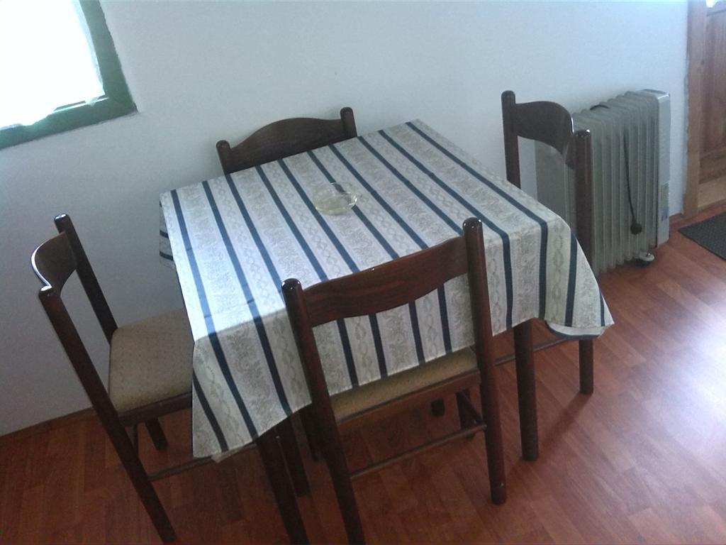 Dedina Kuca 1937 Apartment Мокра гора Екстериор снимка