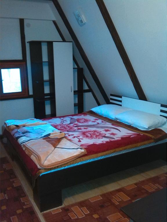 Dedina Kuca 1937 Apartment Мокра гора Екстериор снимка